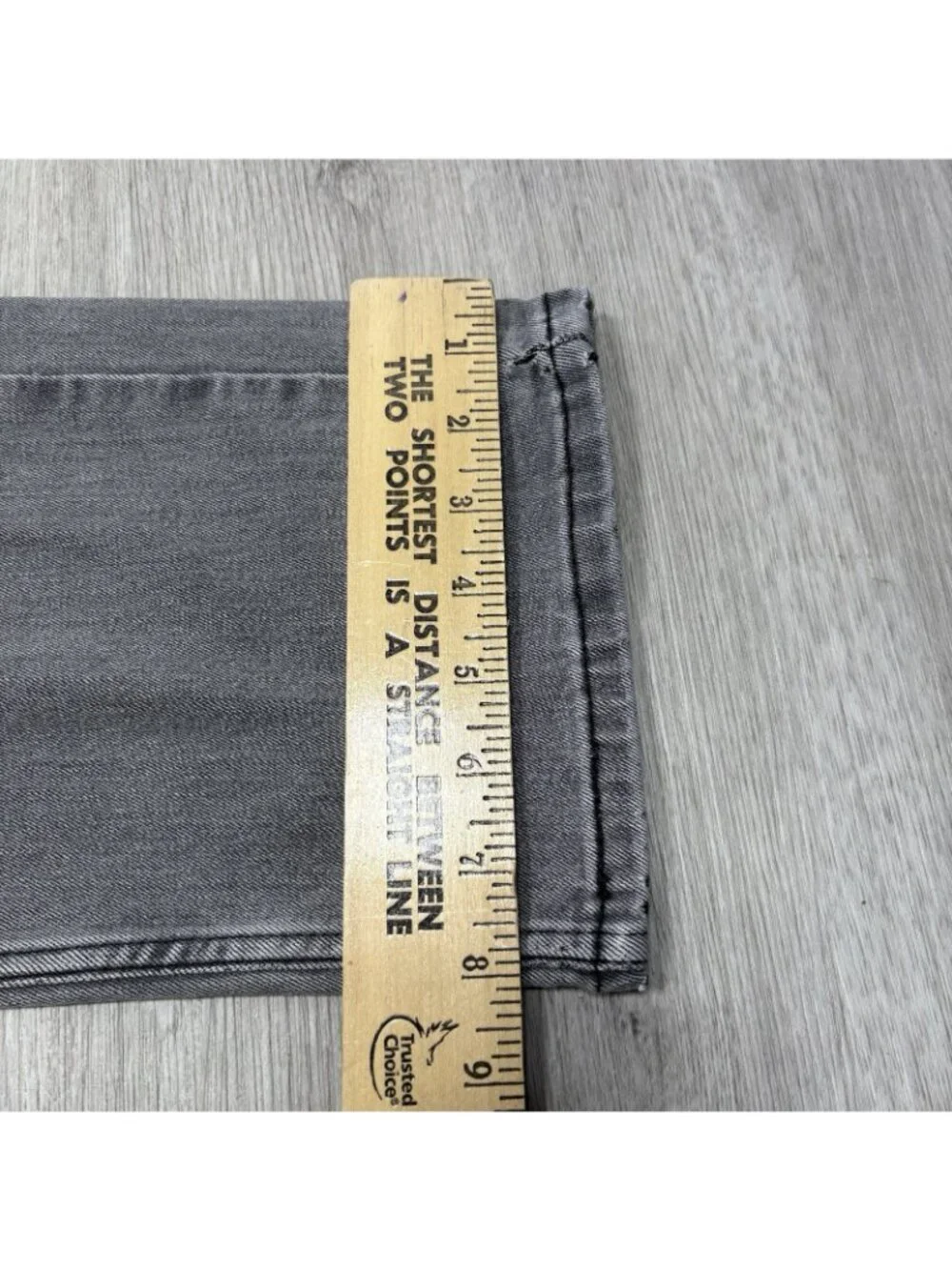 LEVIS 559 Men’s Relaxed Gray Straight Leg Jeans Size 34x32